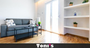 TONI'S 2BD Home for Superman and Superwoman.